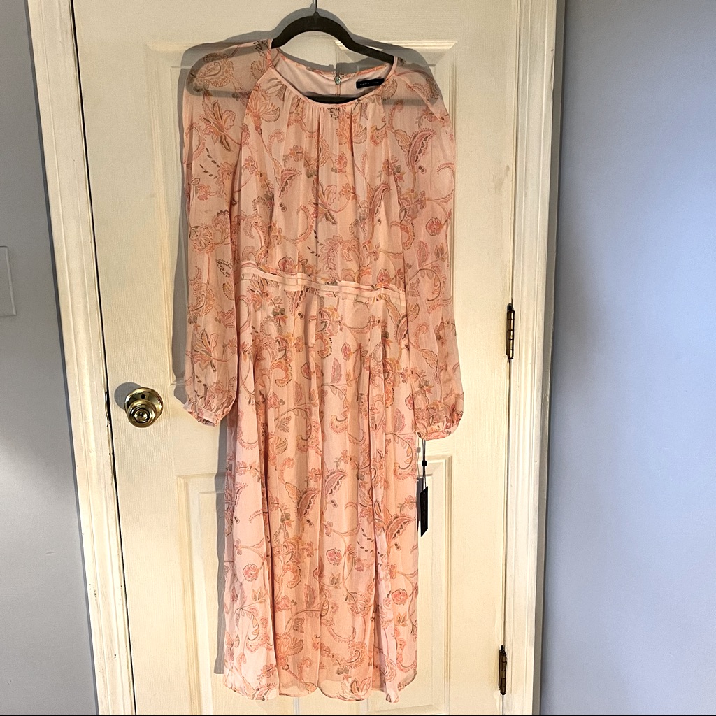 Brand New Tommy Hilfiger Pink Peach Paisley Dress